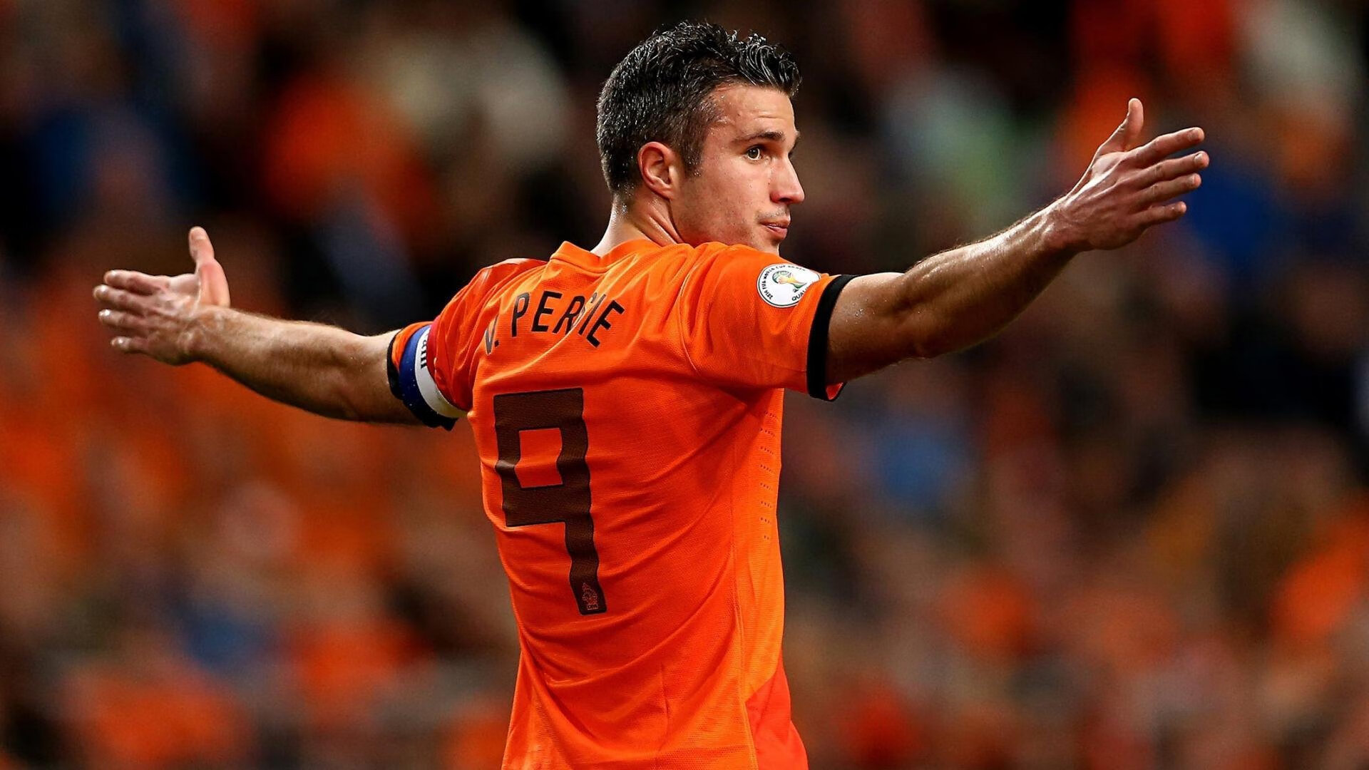 开云体育官网-绿茵场上的双面叙事,阿森纳的战术碾压与C罗的不灭火焰